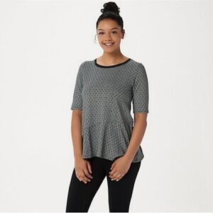NWOT Cuddl Duds Flexwear top